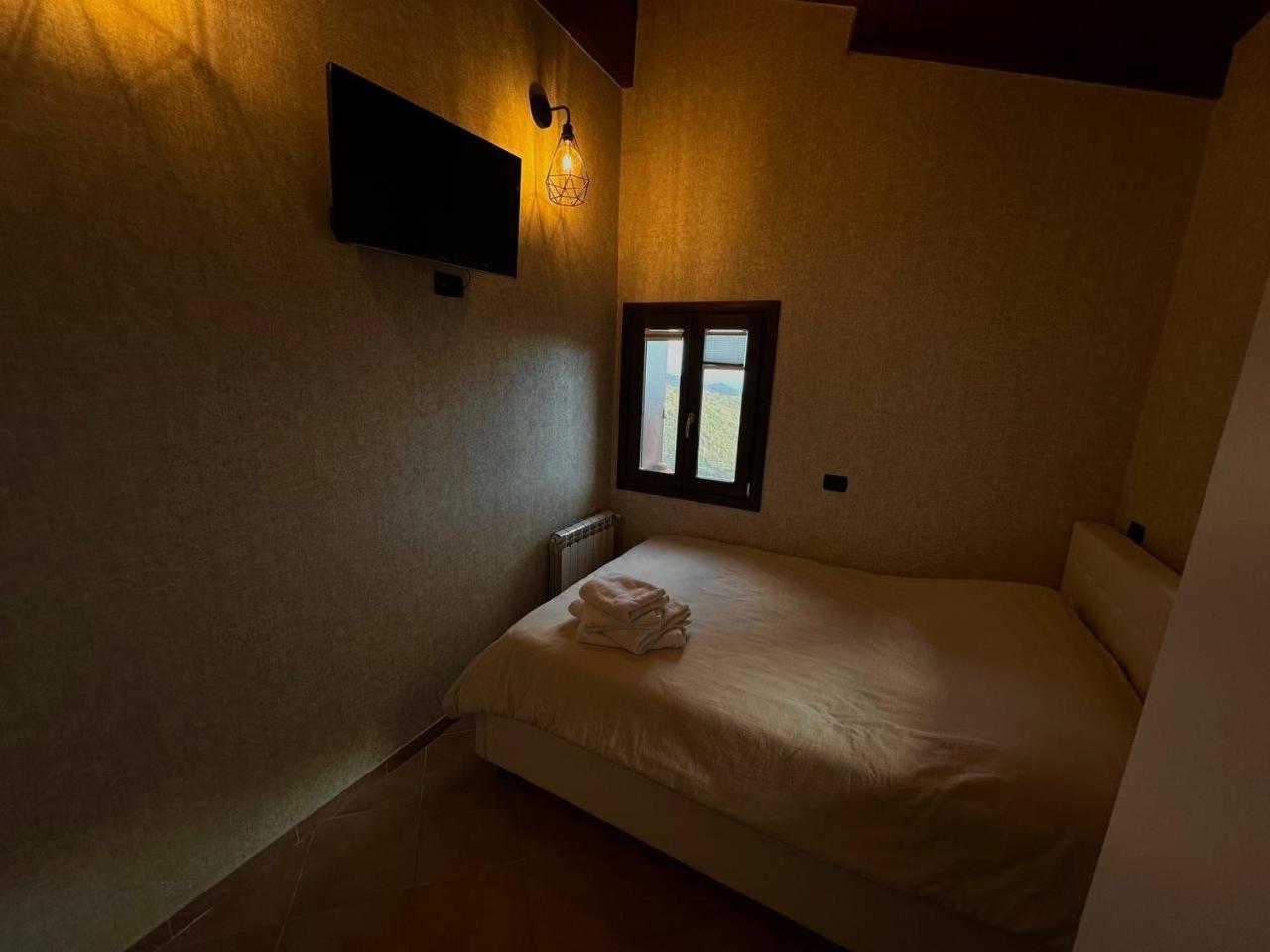 Villa Di Campagna Con Vista Mare 5 Camere Da Letto Pampara Exterior foto
