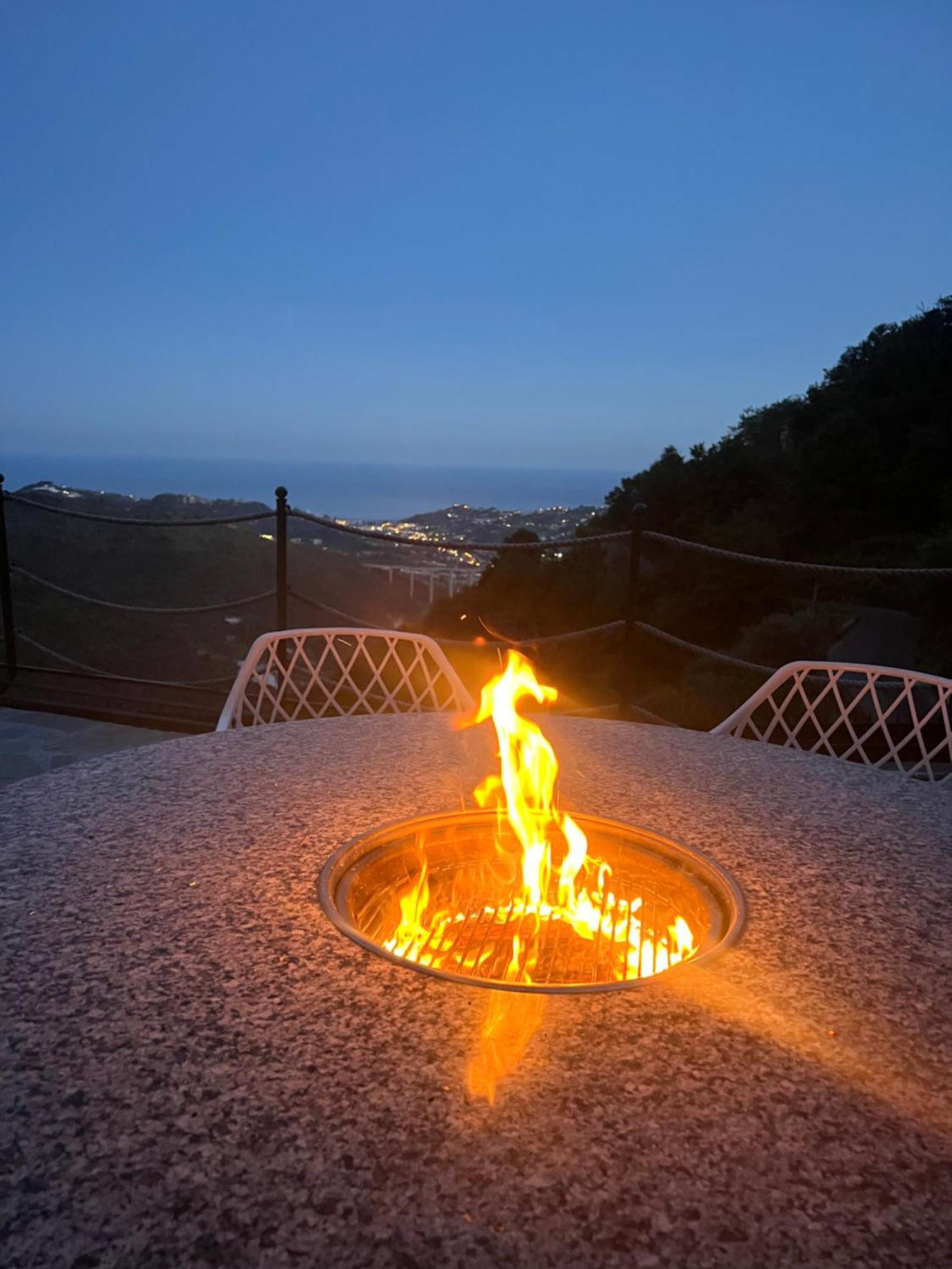 Villa Di Campagna Con Vista Mare 5 Camere Da Letto Pampara Exterior foto