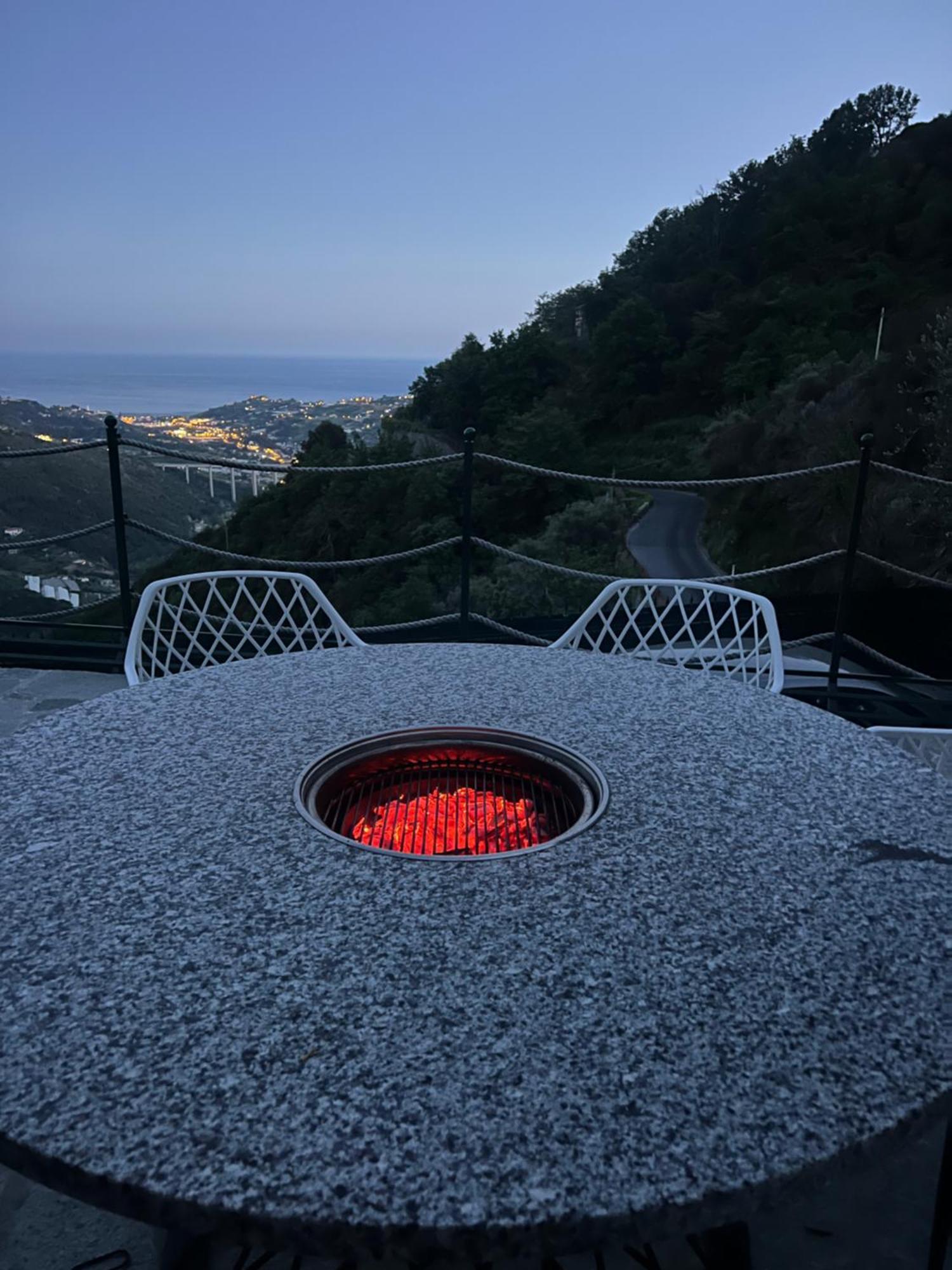 Villa Di Campagna Con Vista Mare 5 Camere Da Letto Pampara Exterior foto